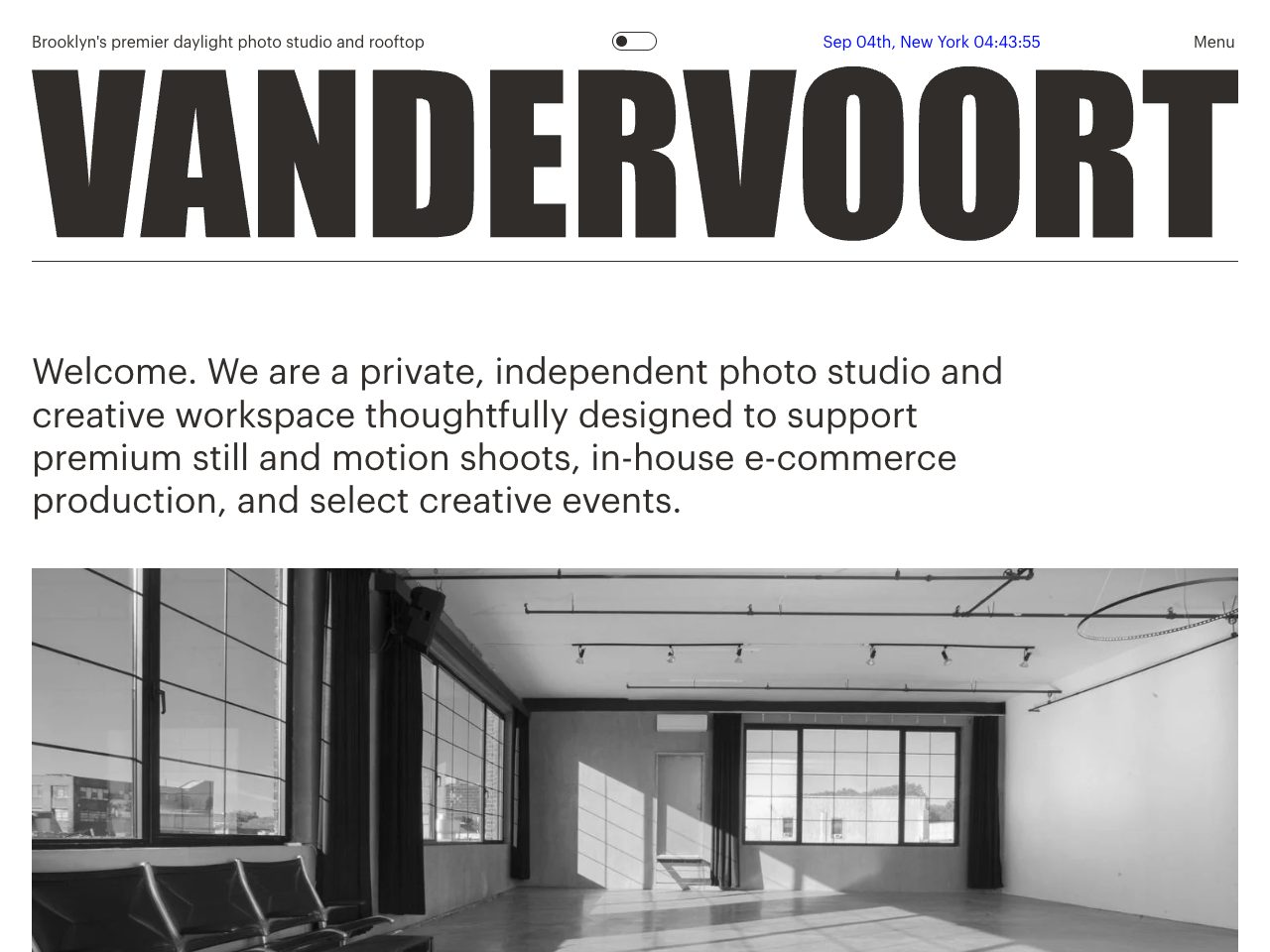 Homepage screenshot of Van Der Voort